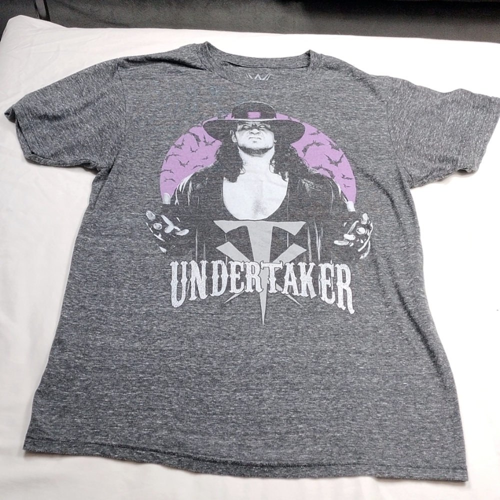 WWE Undertaker men's t shirt size medium